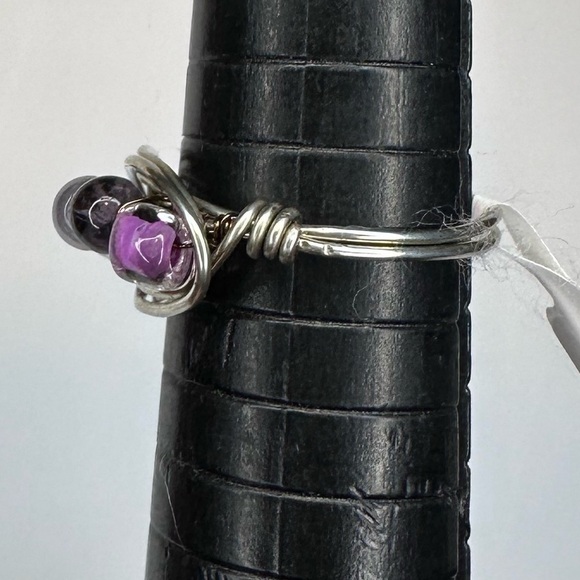 Purple ring handmade silver color wire wrapping glass beads - Picture 4 of 5